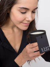 Load image into Gallery viewer, Hover