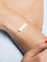 Load image into Gallery viewer, Hover